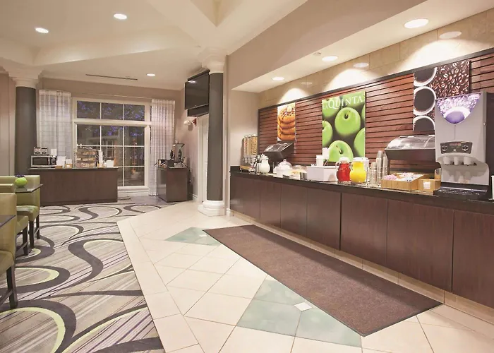 La Quinta By Wyndham Pueblo